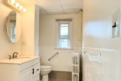 14 Smythe St, Brookline Village