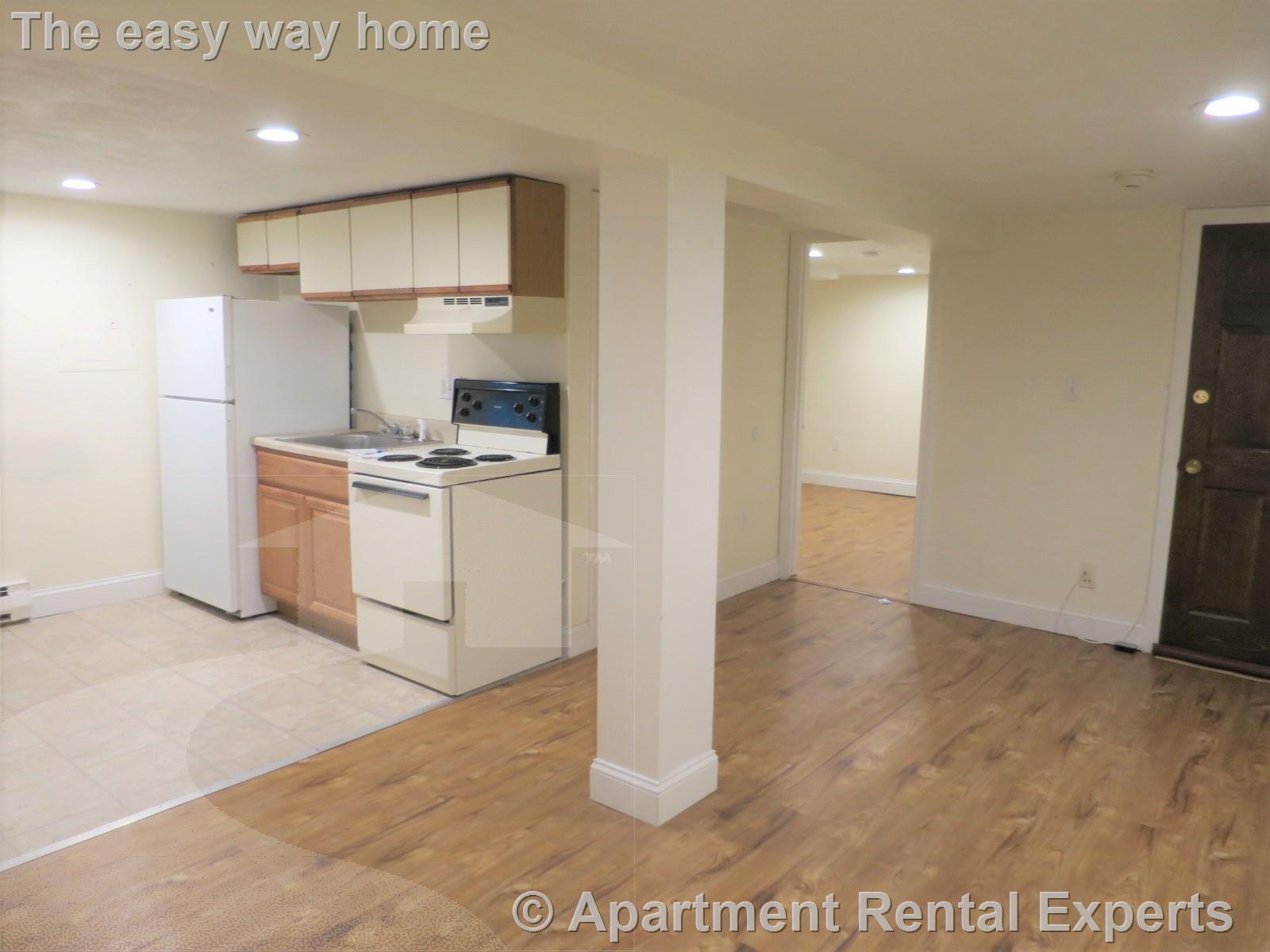 14 Garrison Ave, Teele Square