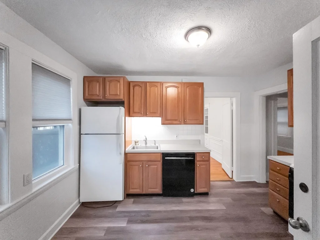 21 Bradwood St, Roslindale