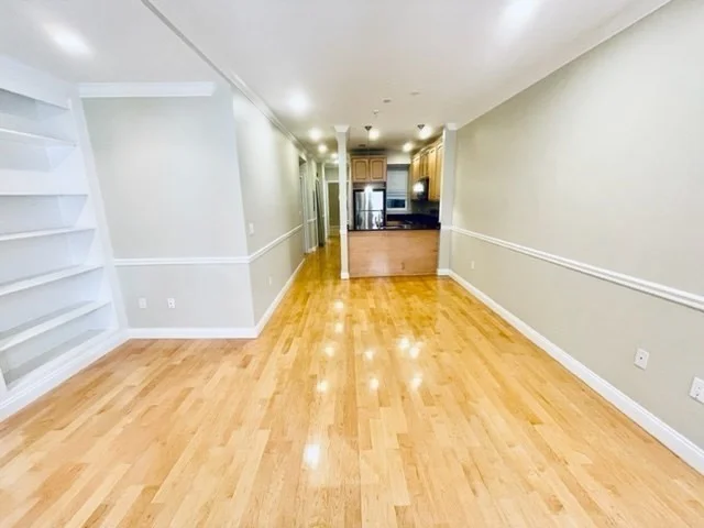 33 N Bennet St, North End