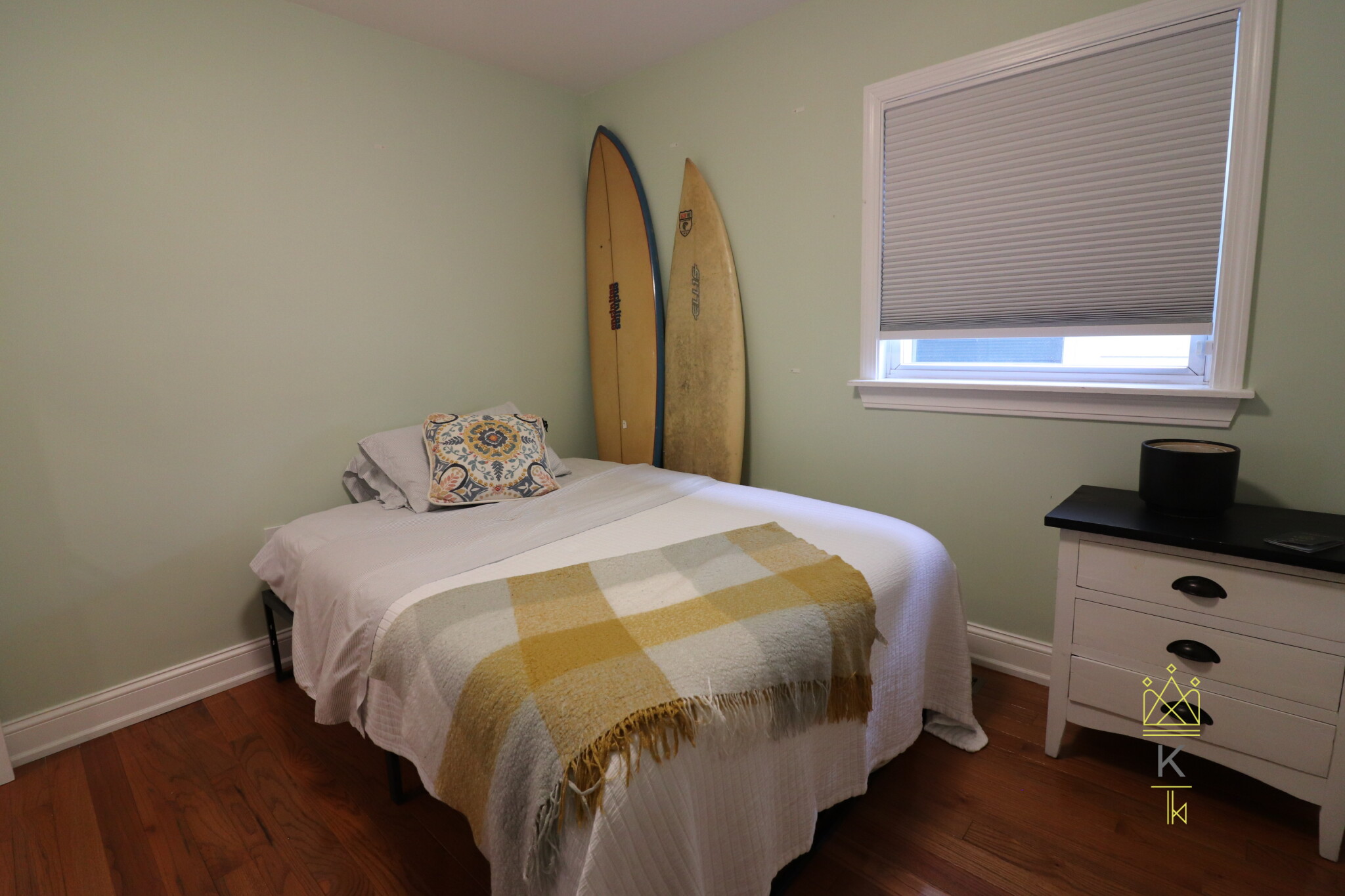 1495 Hyde Park Ave, Hyde Park