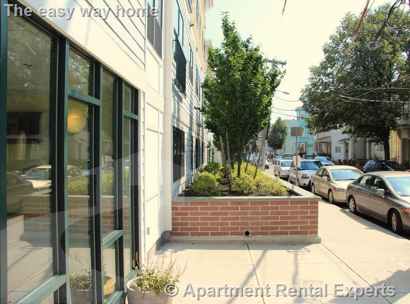 1105 Cambridge St, Inman Square