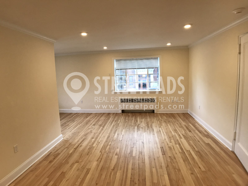 54 Alton Pl, Coolidge Corner