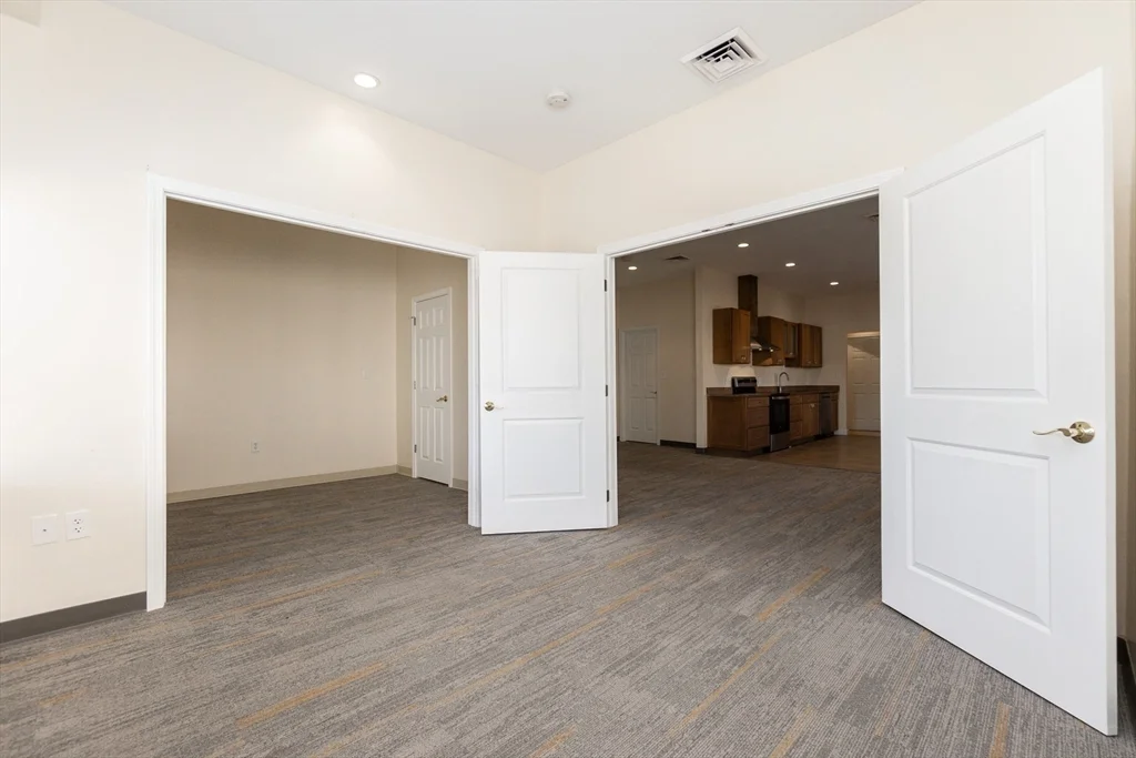 909 Hancock, Quincy Center