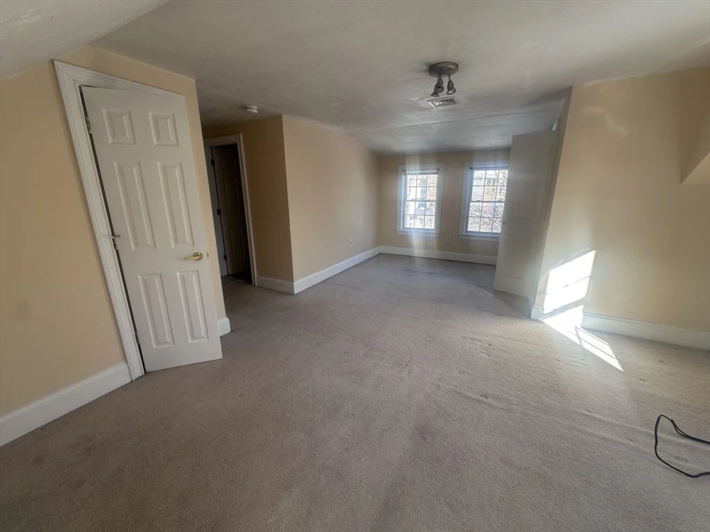 205 Highland St, Roxbury