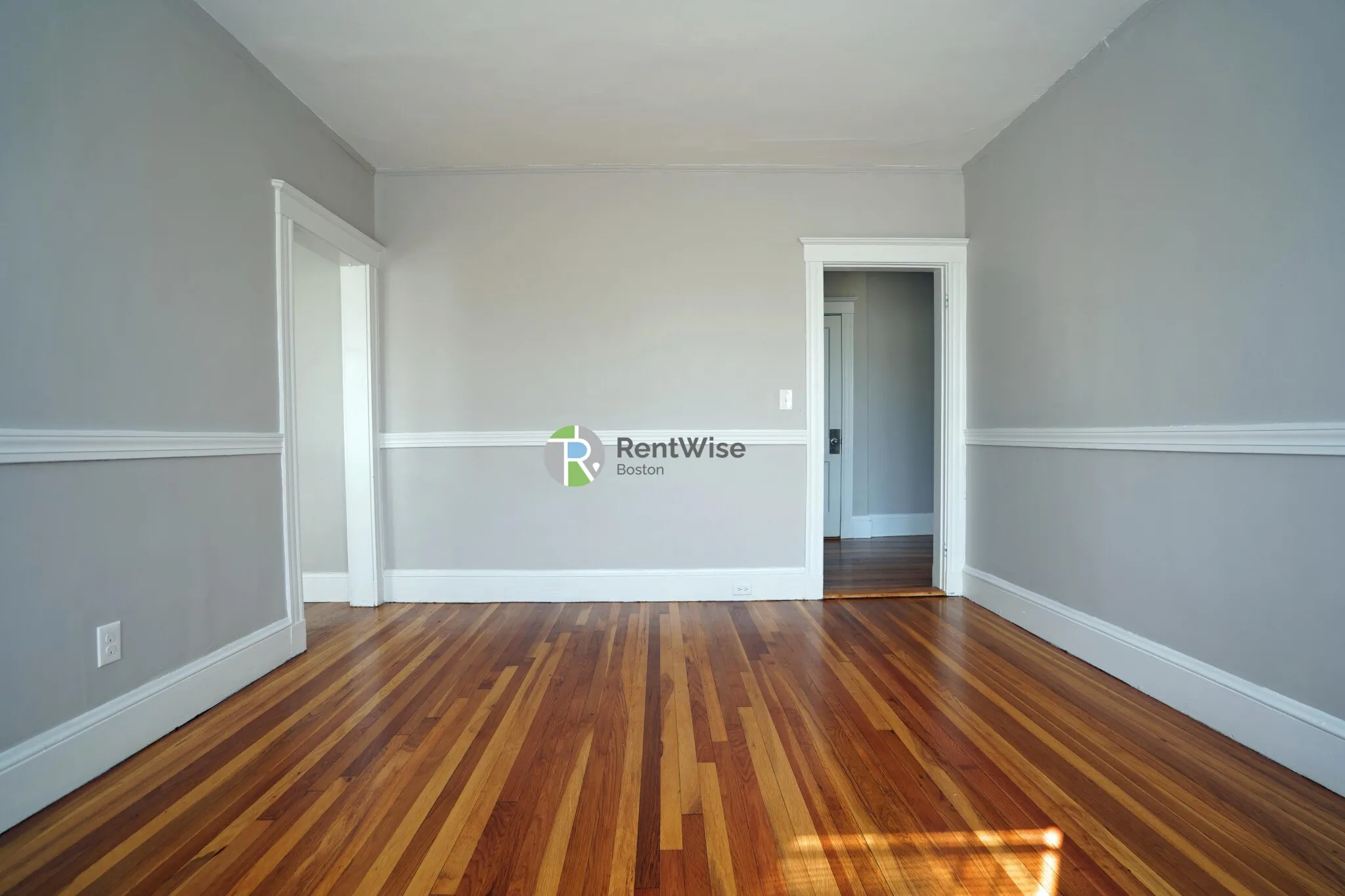 292 Harvard St, Mid-Cambridge