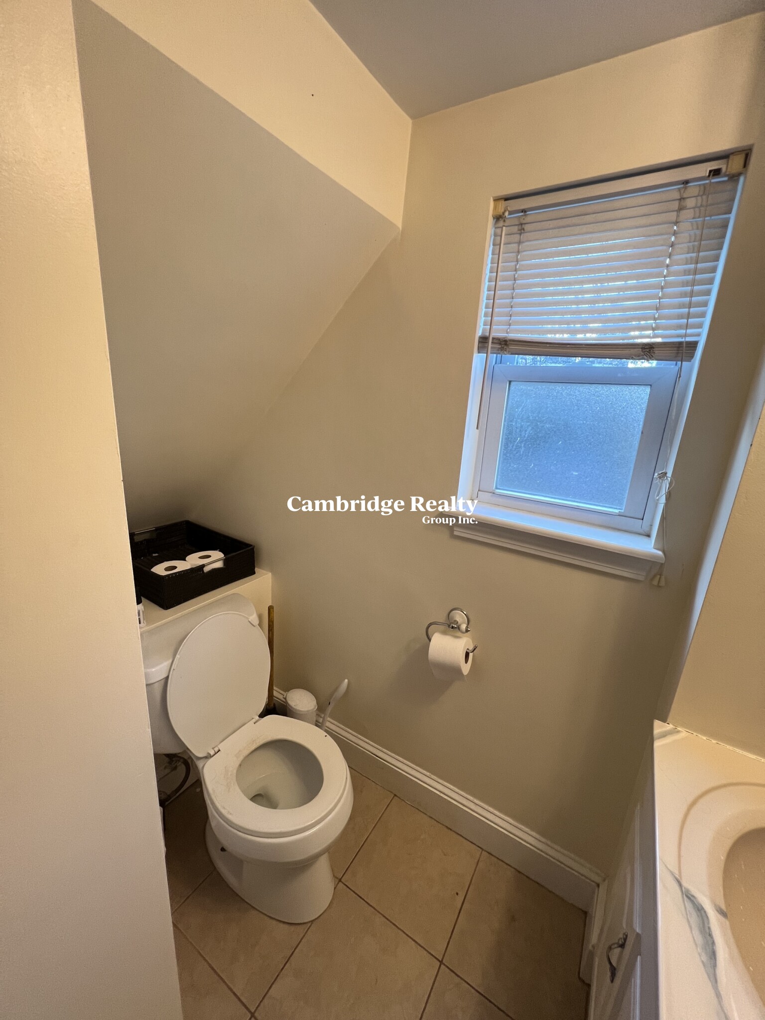 28 Cherry St, Spring Hill