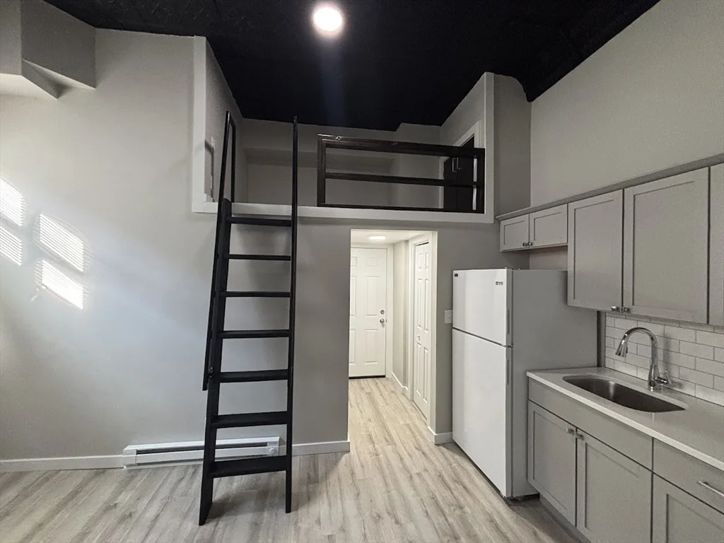 142 Gove St, East Boston