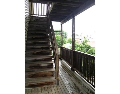 55 Kenmere Rd, Medford