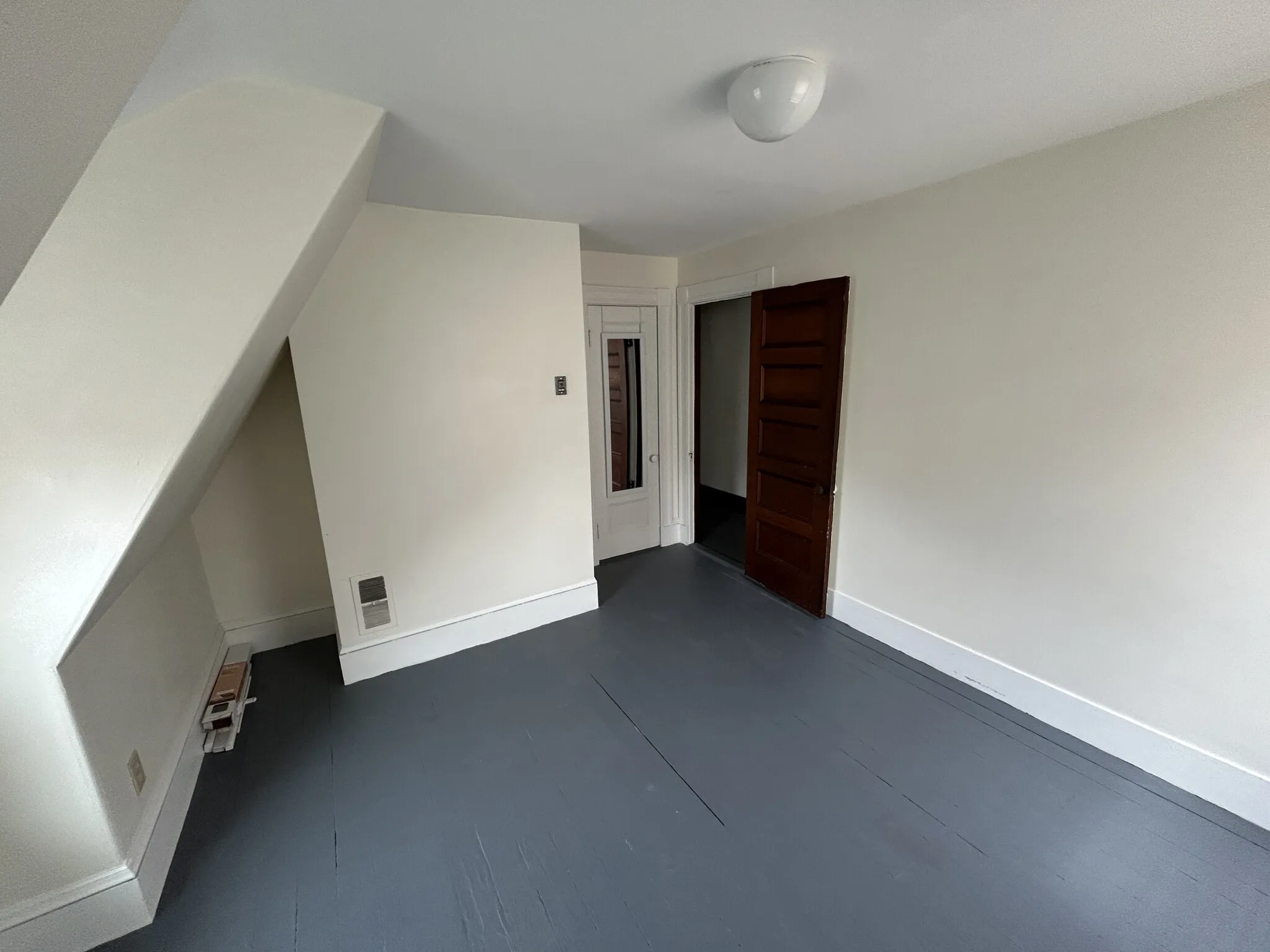 27 Albion St, Powder House Square