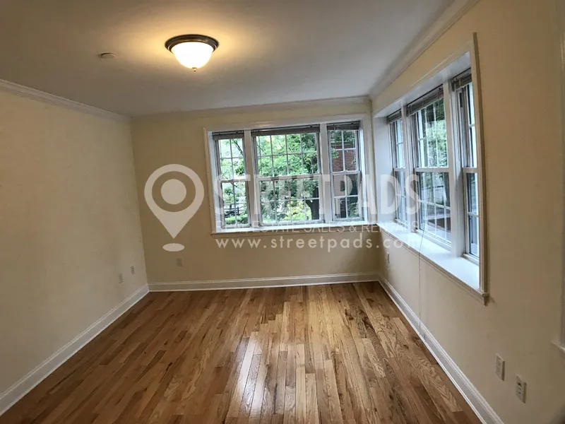 55 Langdon St, Neighborhood Nine