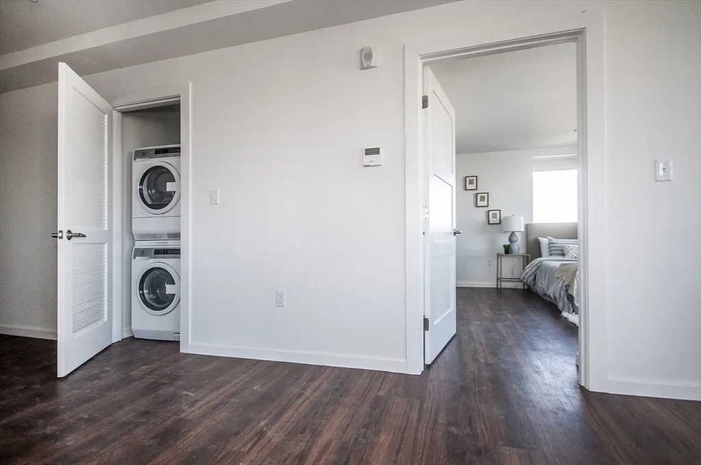 70 Parker Hill Ave, Mission Hill