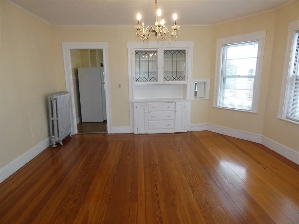 58 Monument St, Medford