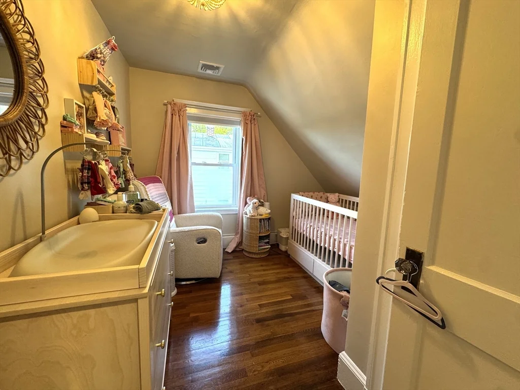 65 Whitford St, Roslindale
