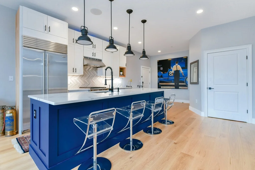 170 W Broadway, South Boston