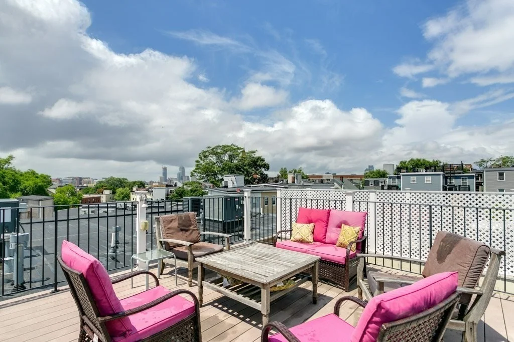 18-20 Knowlton St, South Boston