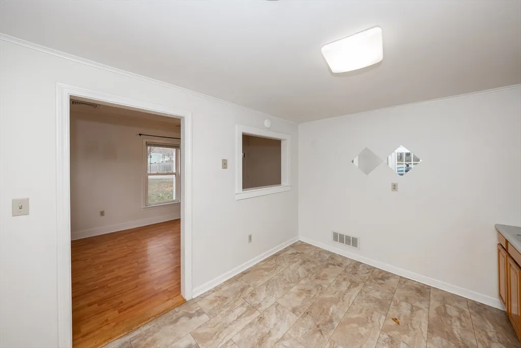 92 Milk St, Westborough