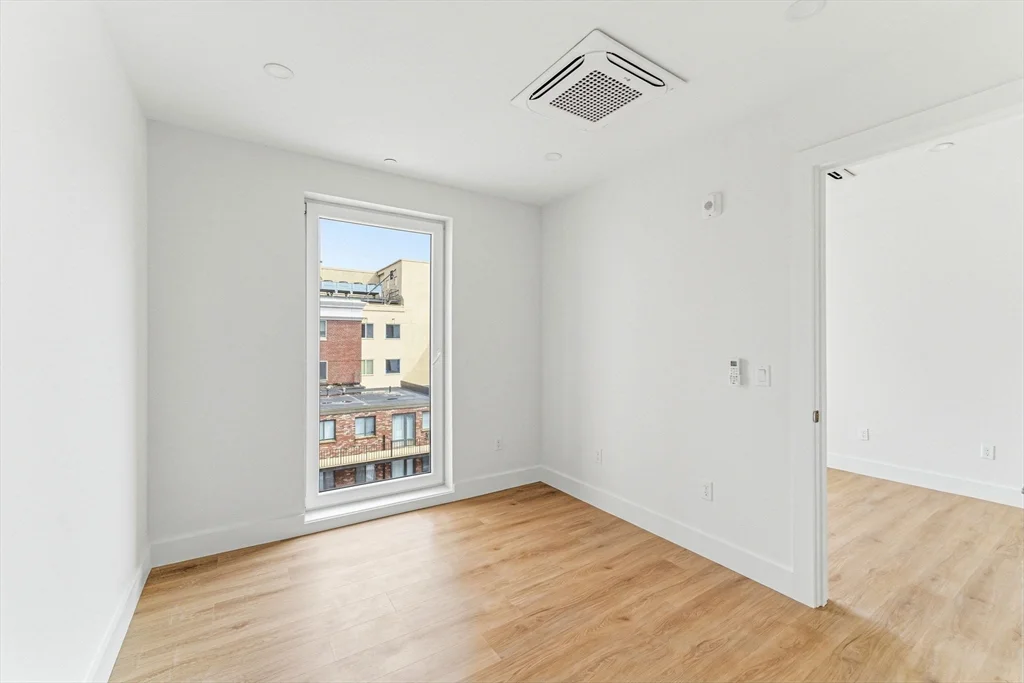 1035 Commonwealth Ave, Allston