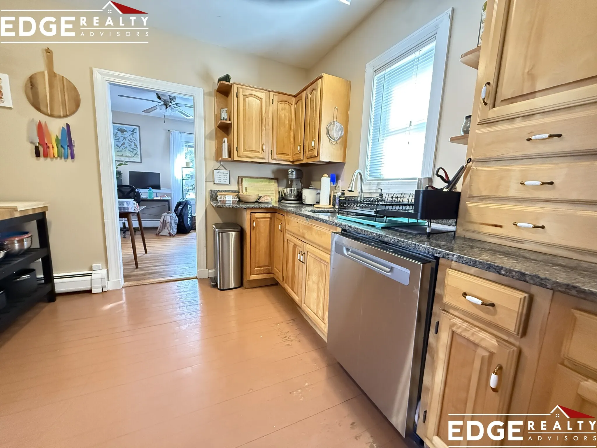 14 Lyons Ct, Watertown