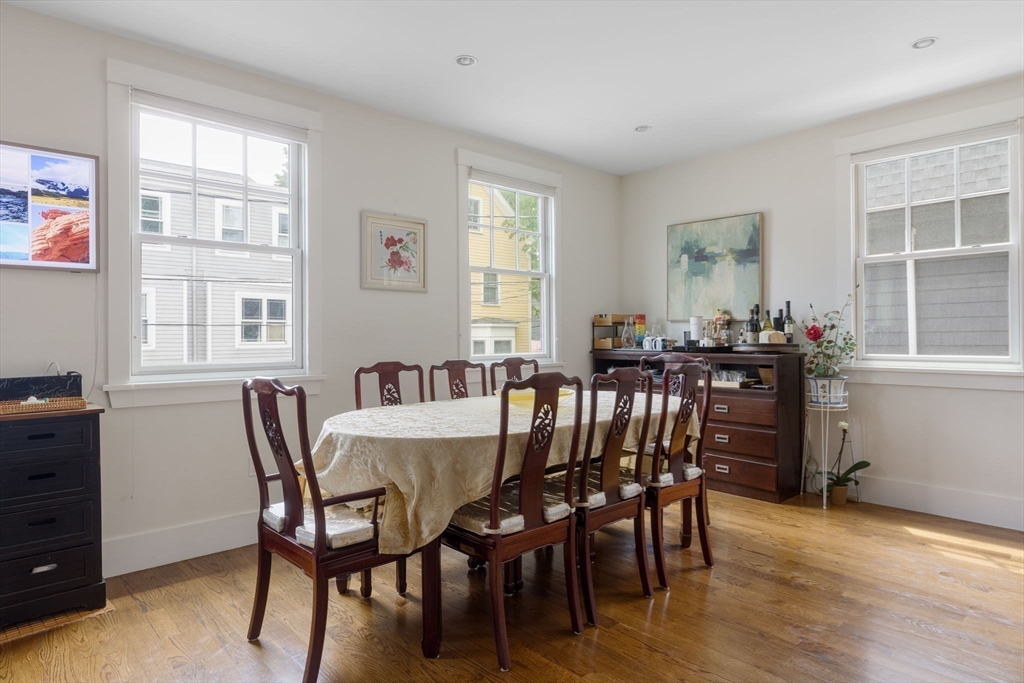 7 Ballord Pl, Riverside