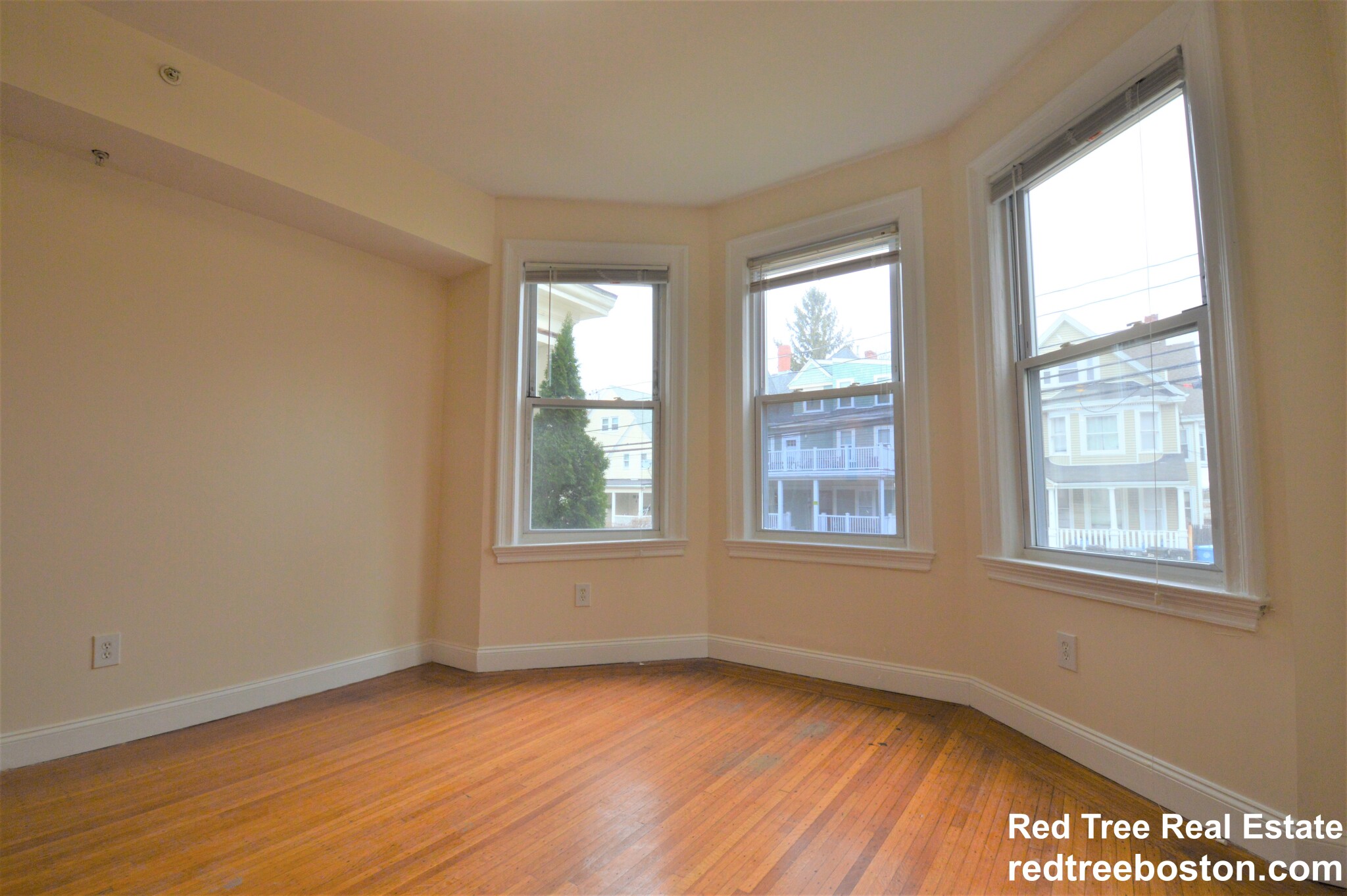 55 Ashford St, Allston