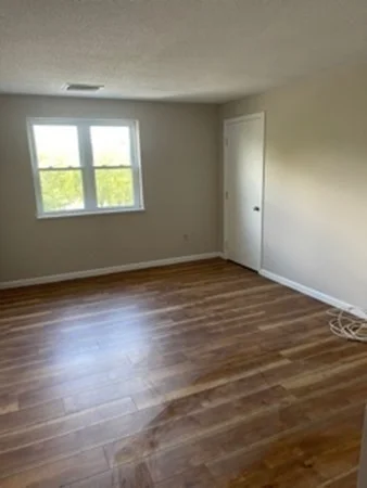 10 Longworth Ave, Brockton