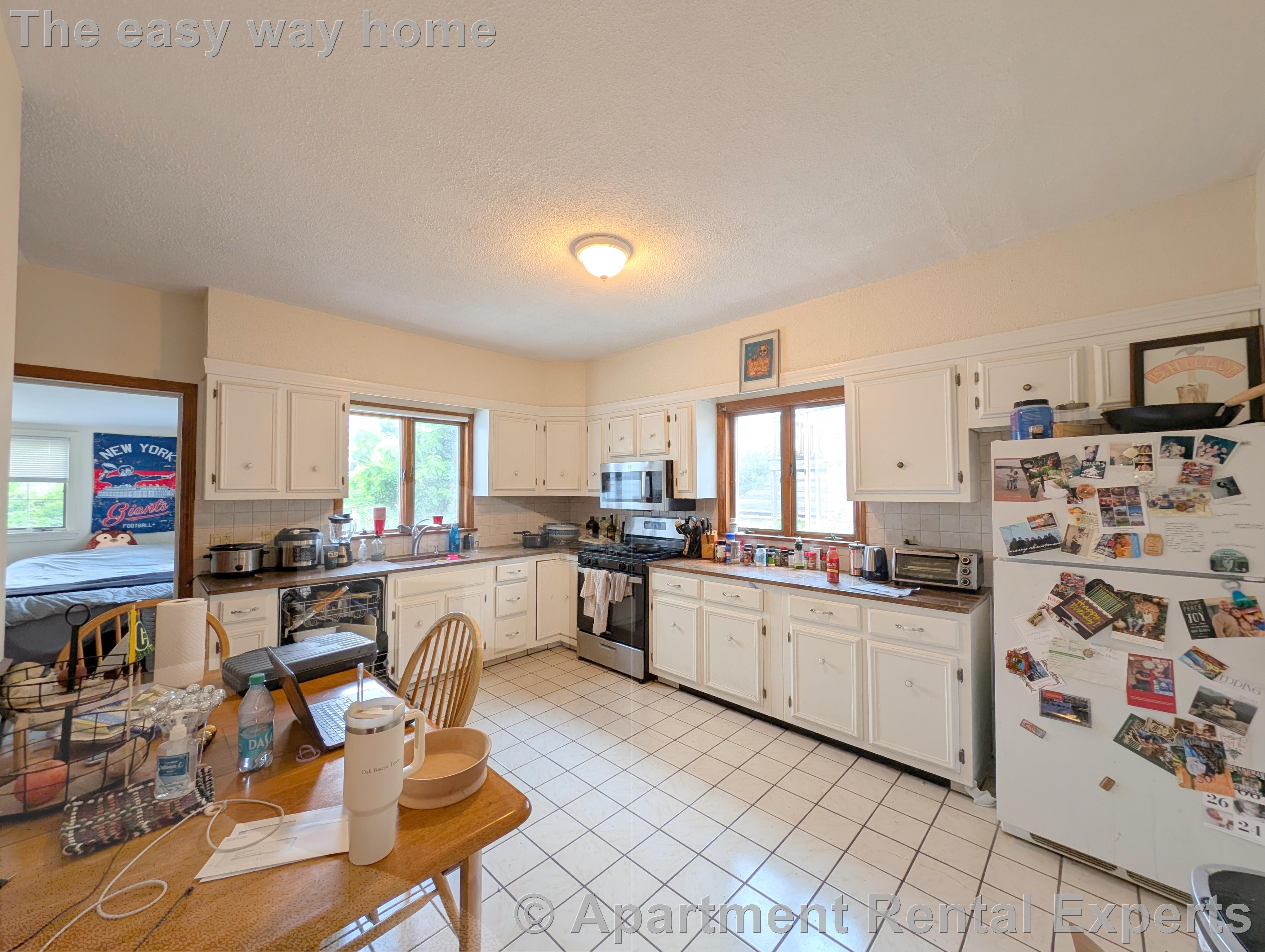 15 Hill St, Teele Square