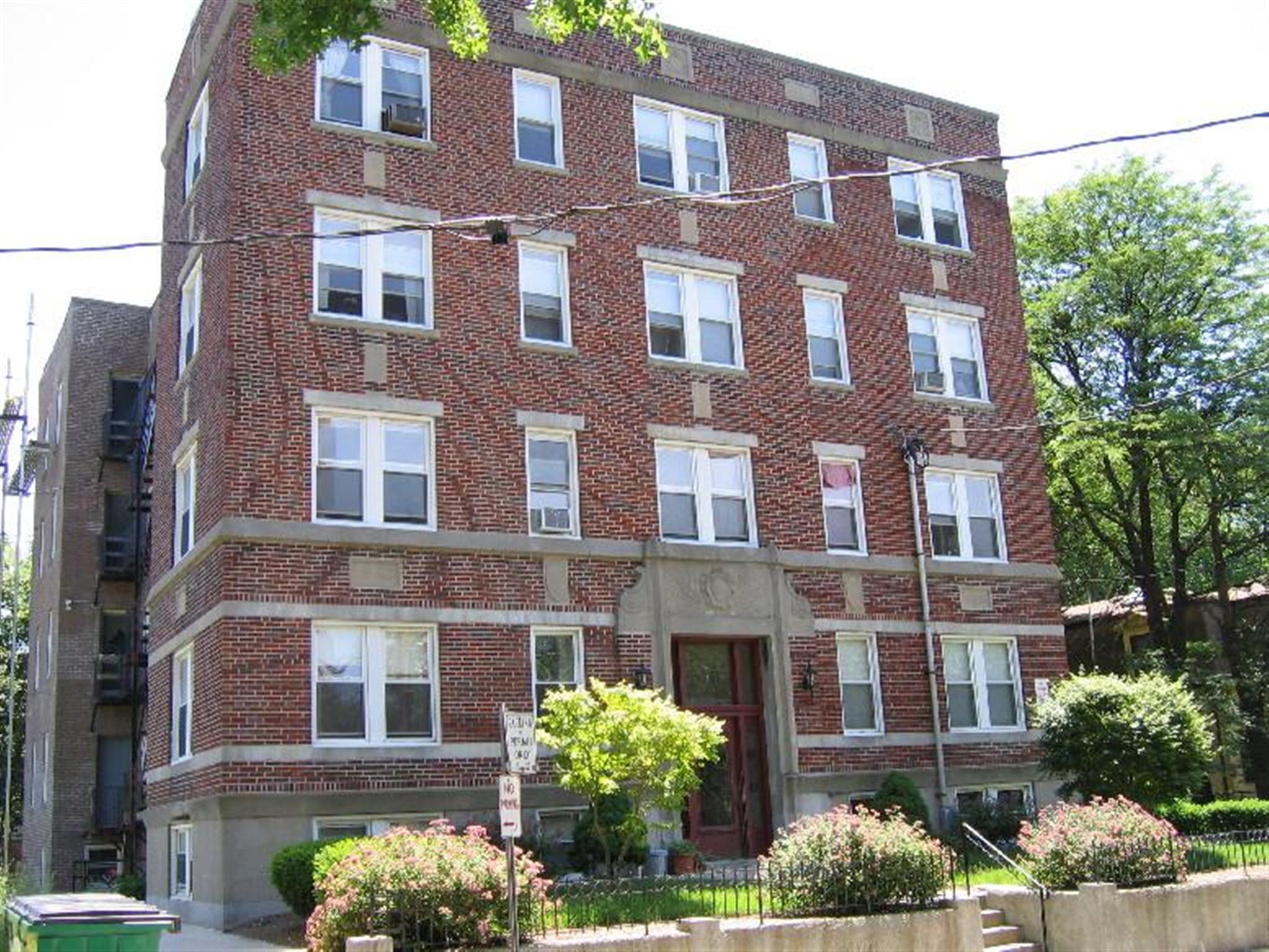 Studio bed, 1 bath apartment for rent at 4 Cogswell Ave Unit 40, Porter Square — photo 7 of 7