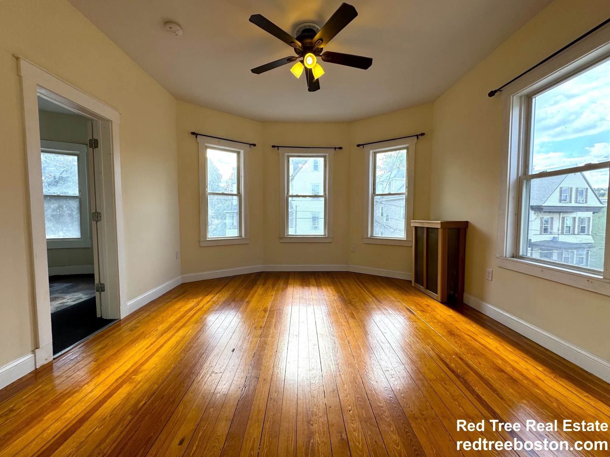 24 Weld Hill St, Jamaica Plain