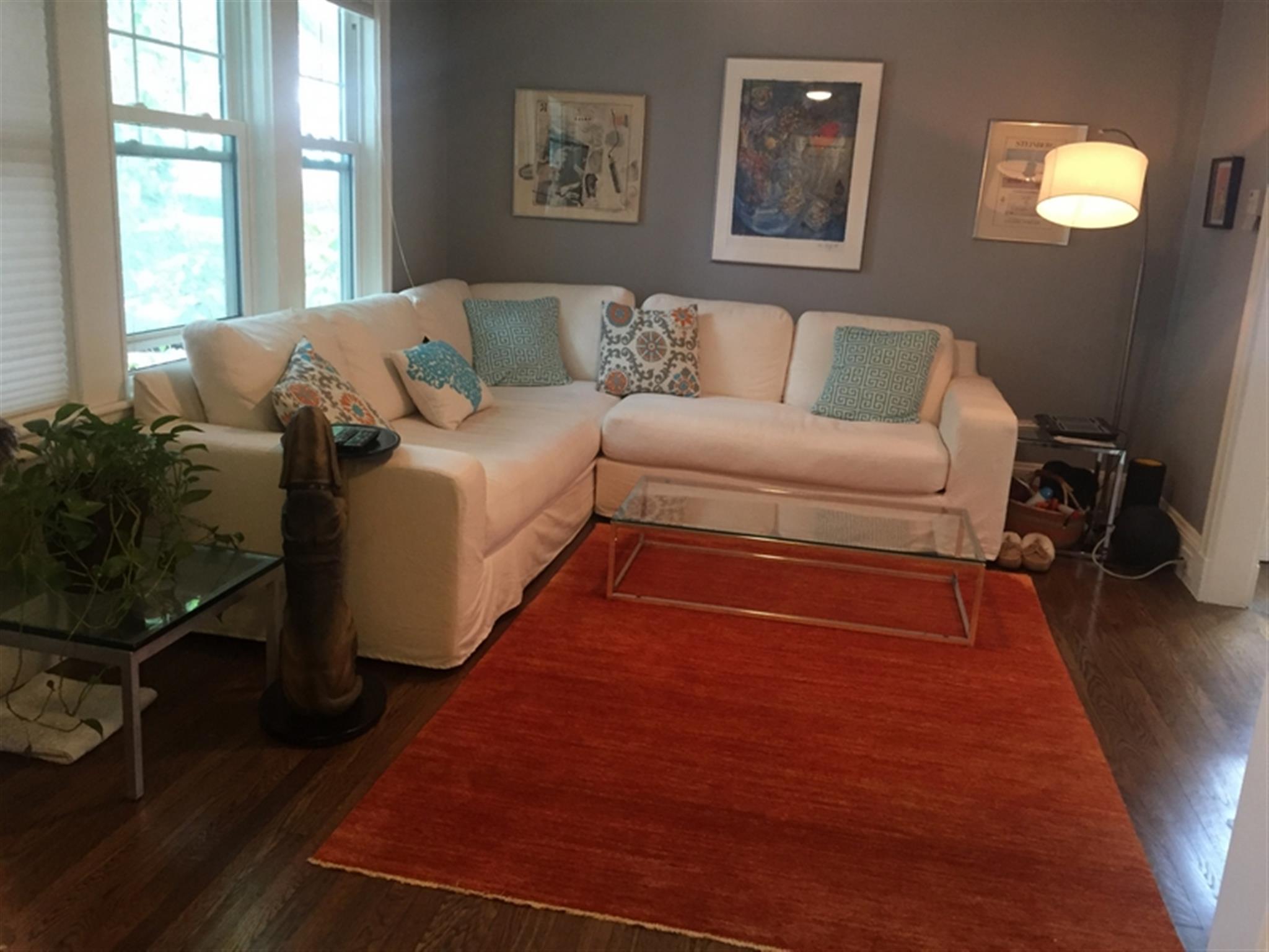 33 Irvington Rd, West Somerville