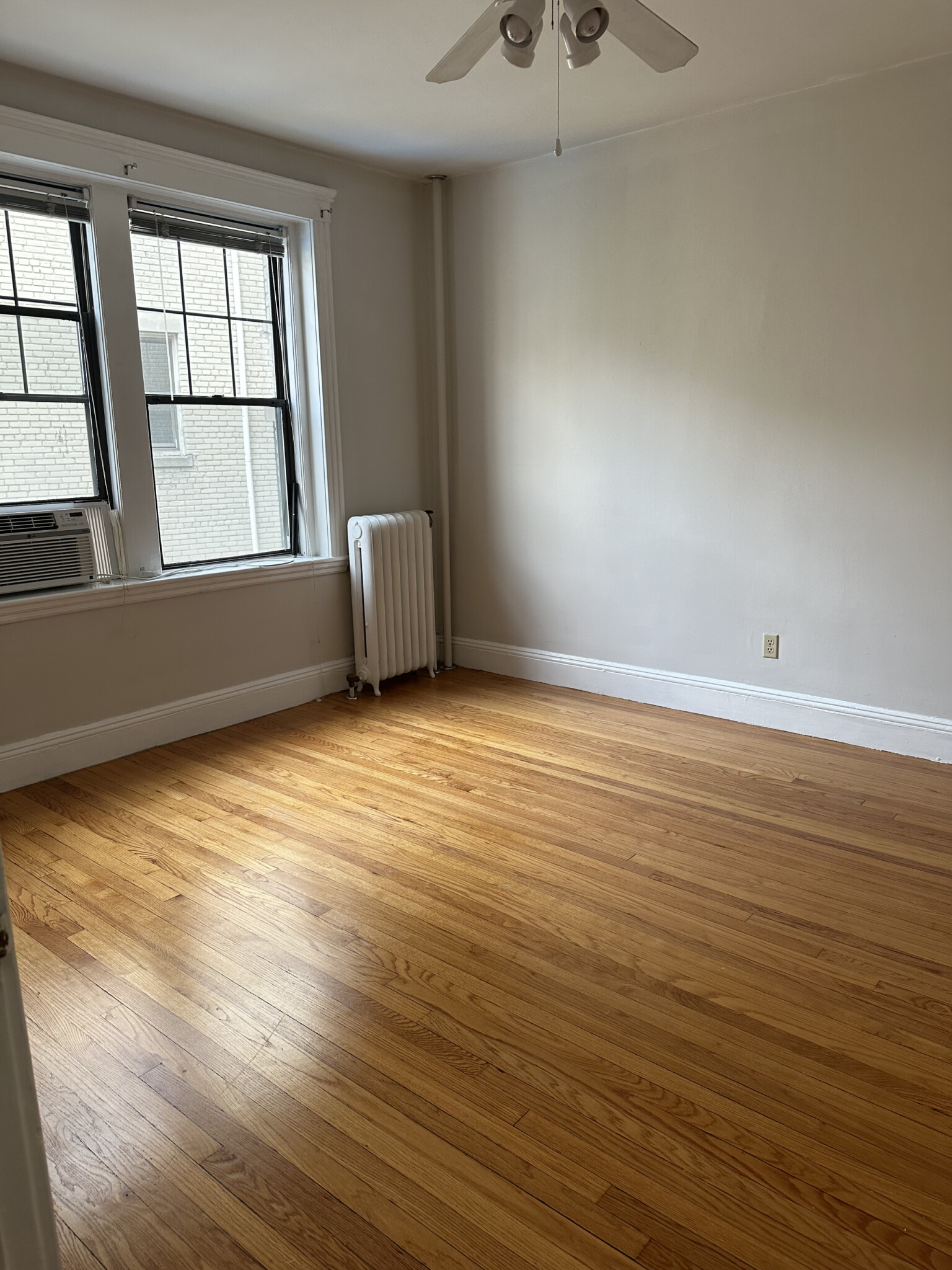 370 Chestnut Hill Ave, Brighton