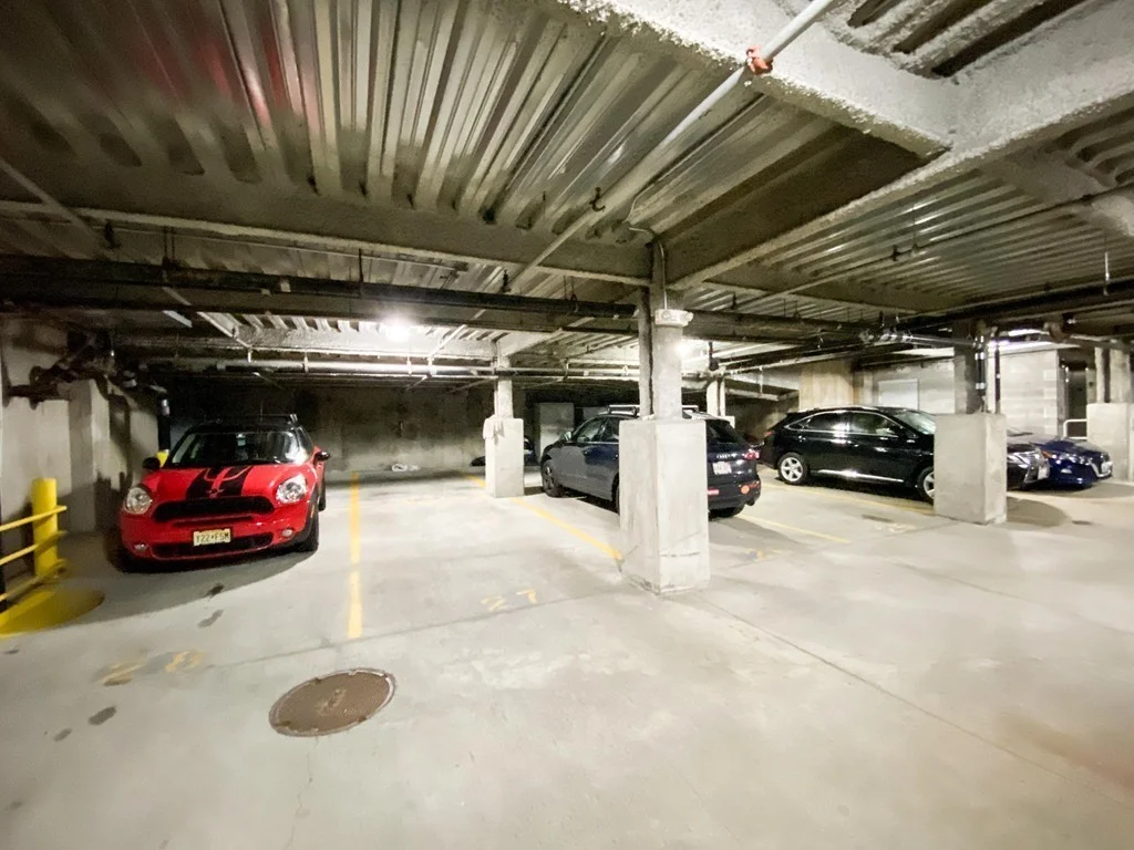 323 Boylston, Boylston Street