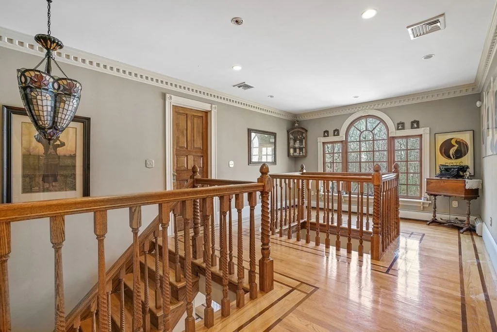 200 Whalen Dr, Attleboro