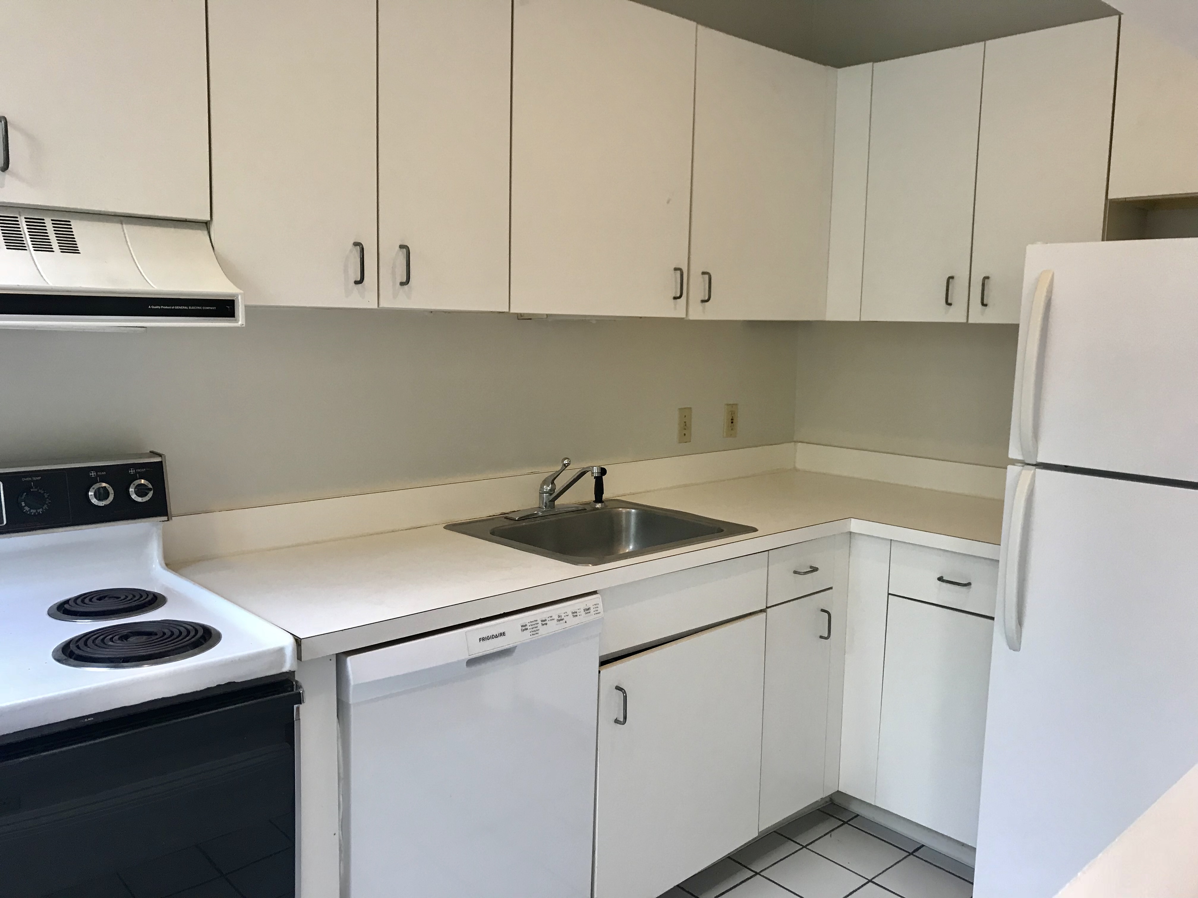 24 Yarmouth St, South End