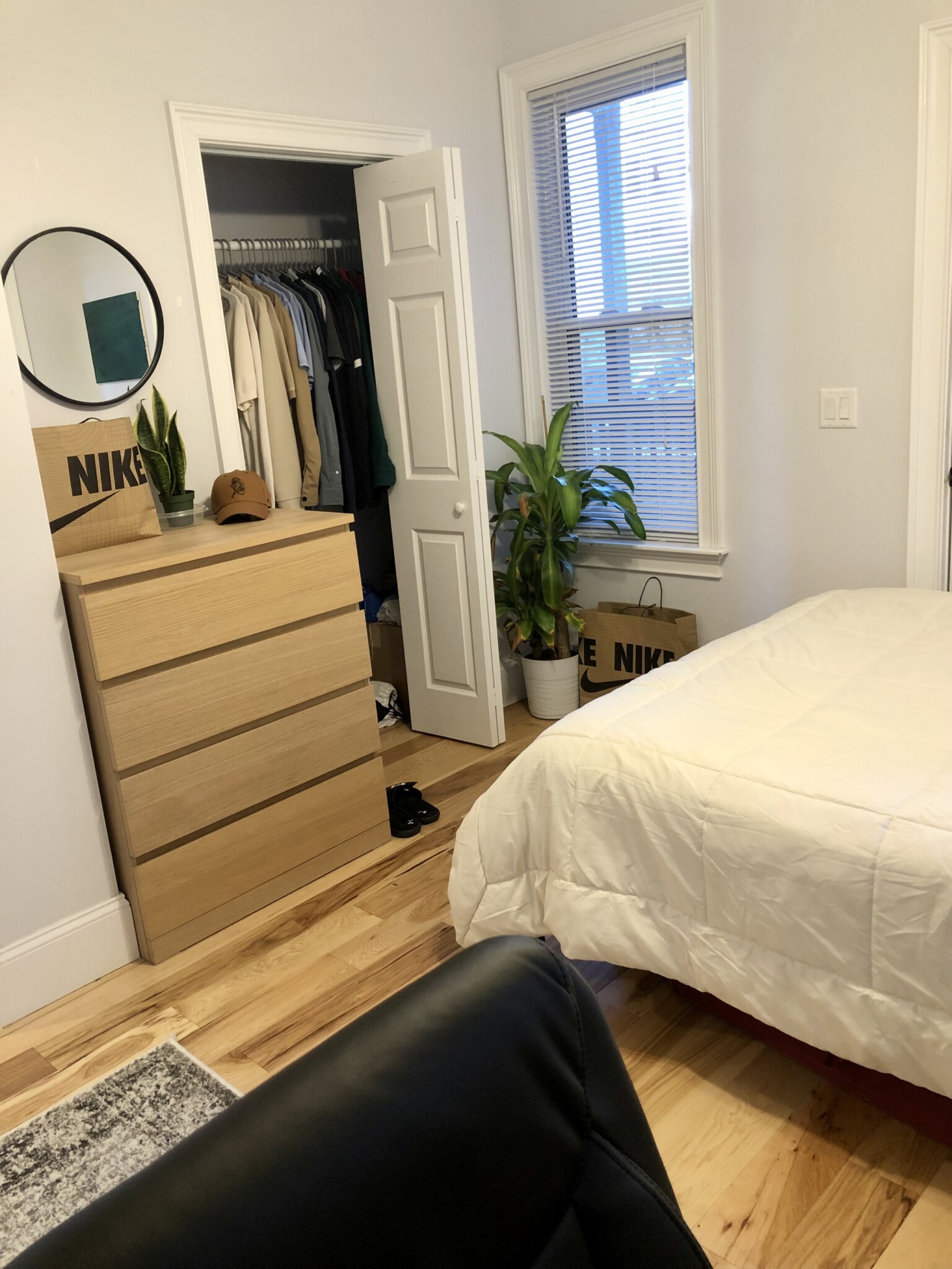 180 Hillside St, Mission Hill