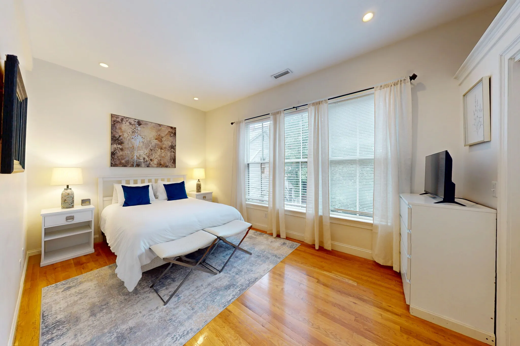 2 Harvard St, Brookline Village