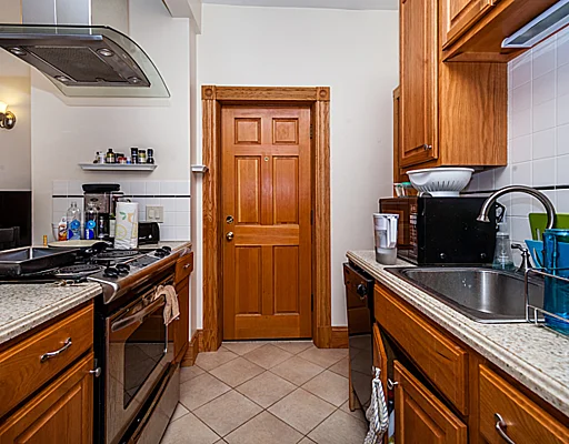 97 Myrtle St, Beacon Hill