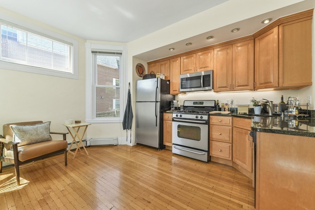 156 Sycamore St, Winter Hill