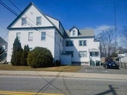 16 Wall St, Foxboro