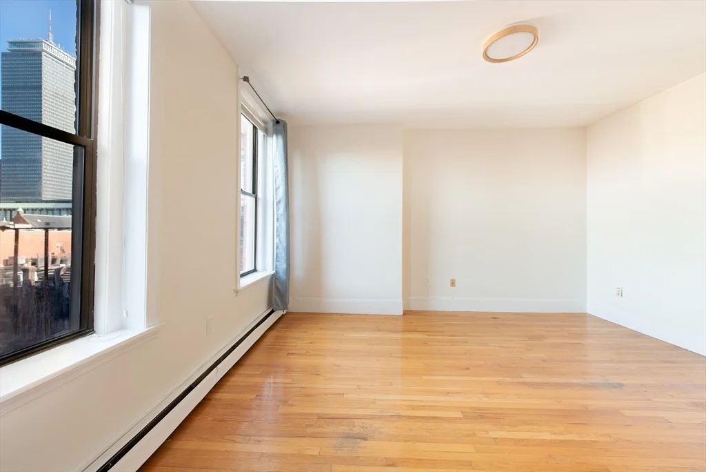 362 Commonwealth Ave, Back Bay