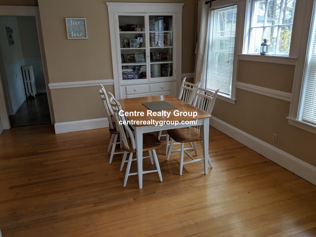 12 Westbourne Rd, Newton Centre