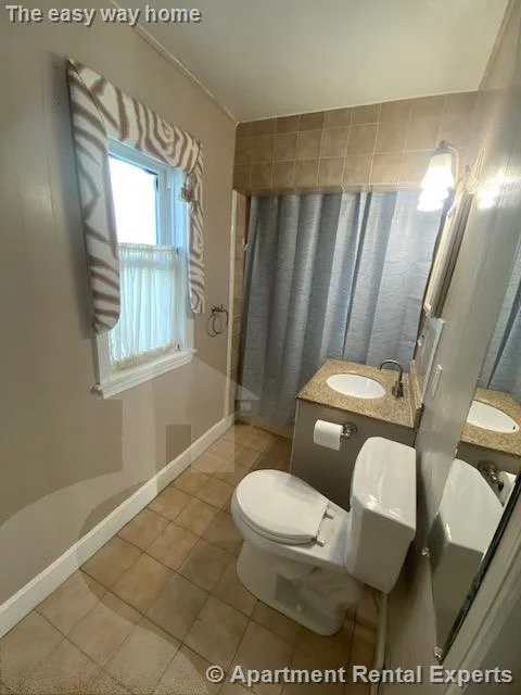 16 Waverly St, Everett