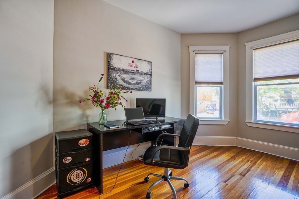 7 Treadway Rd, Dorchester