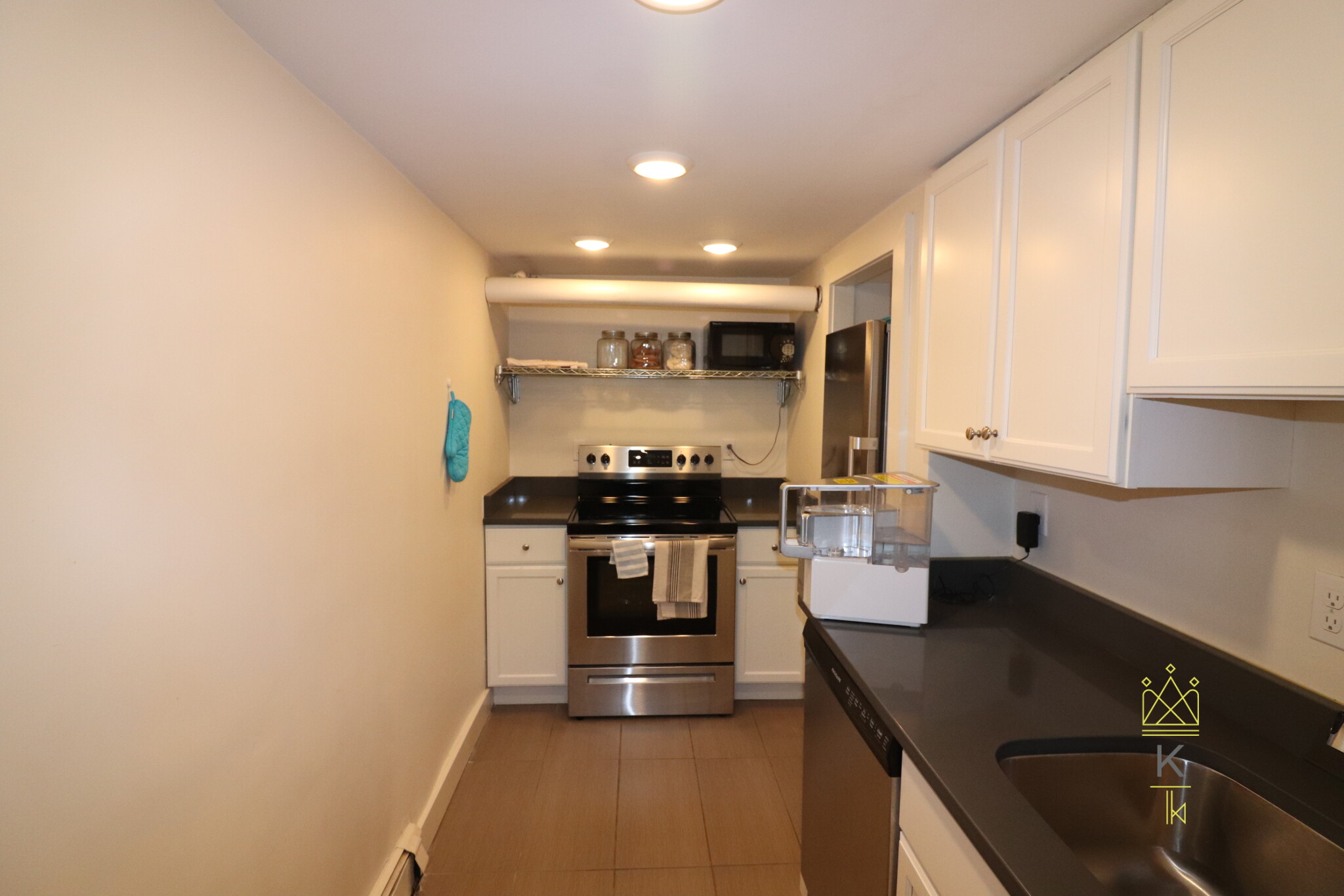 1871 Beacon St, Brookline