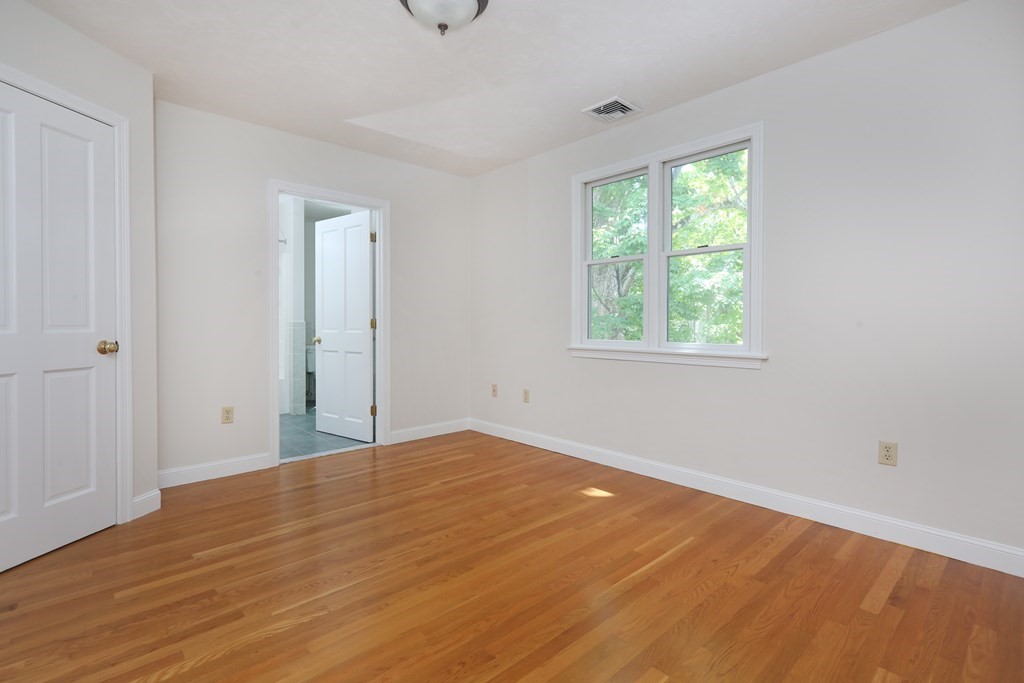 66 Pelham St, Newton Center