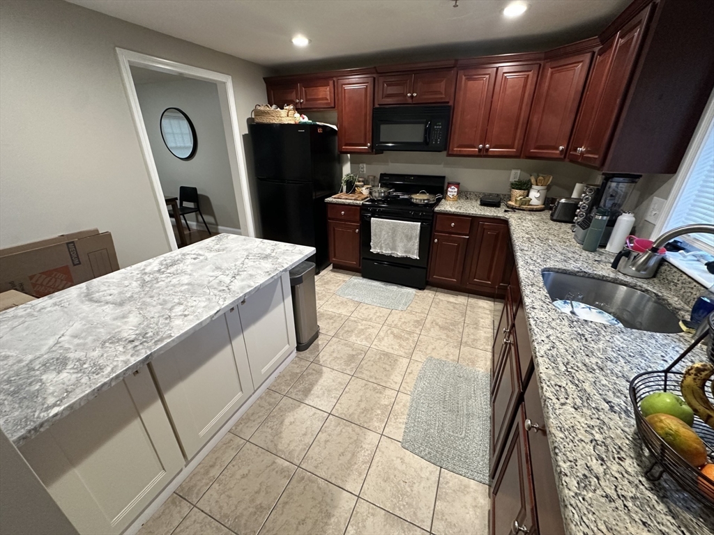 18 Charles St, Weymouth