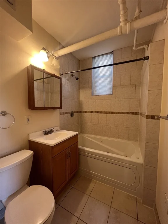 7 Sherborn Ct, Medford