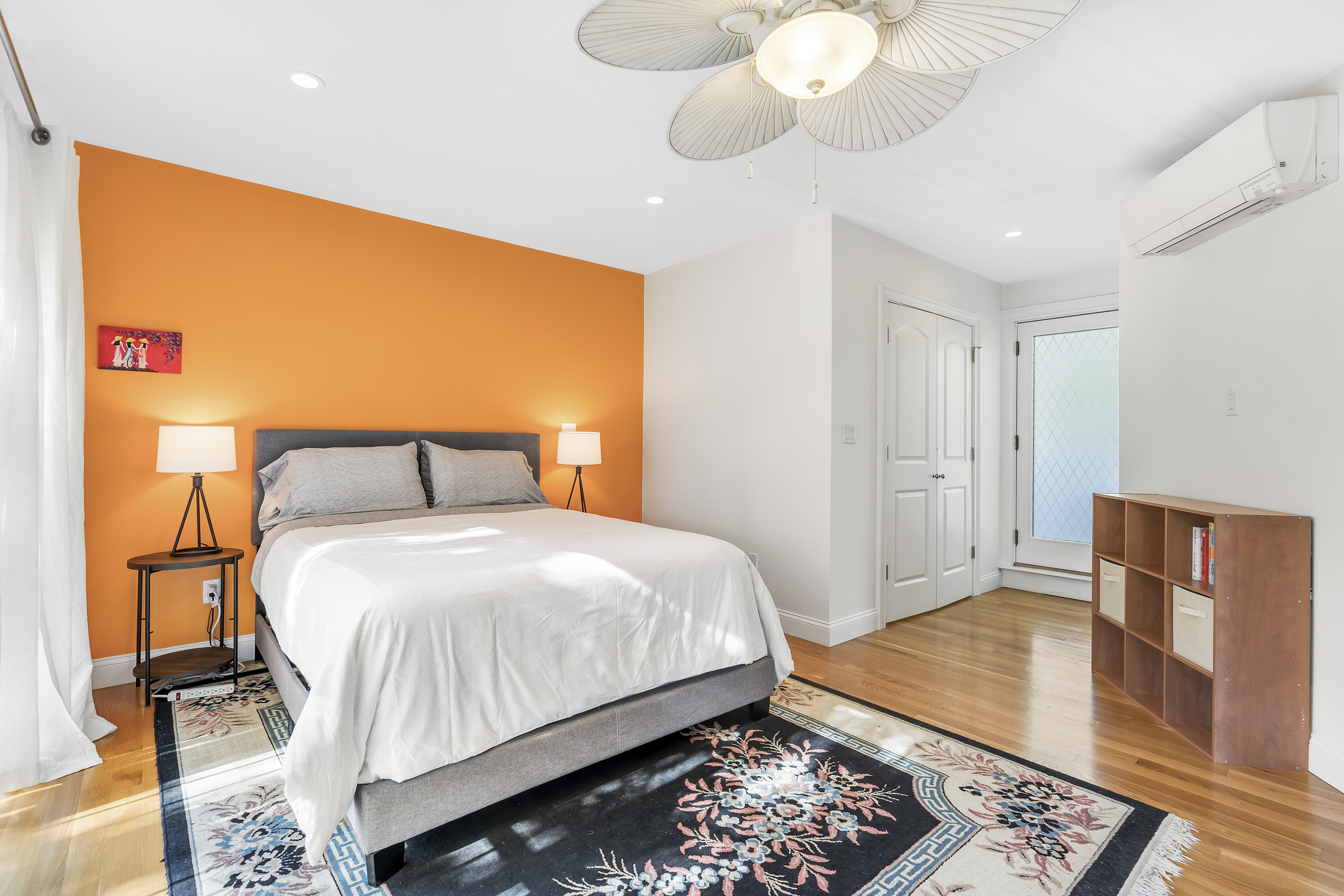4 bed, 2.5 bath apartment for rent at 12 Bradbury St Unit 12, Allston — photo 22 of 30