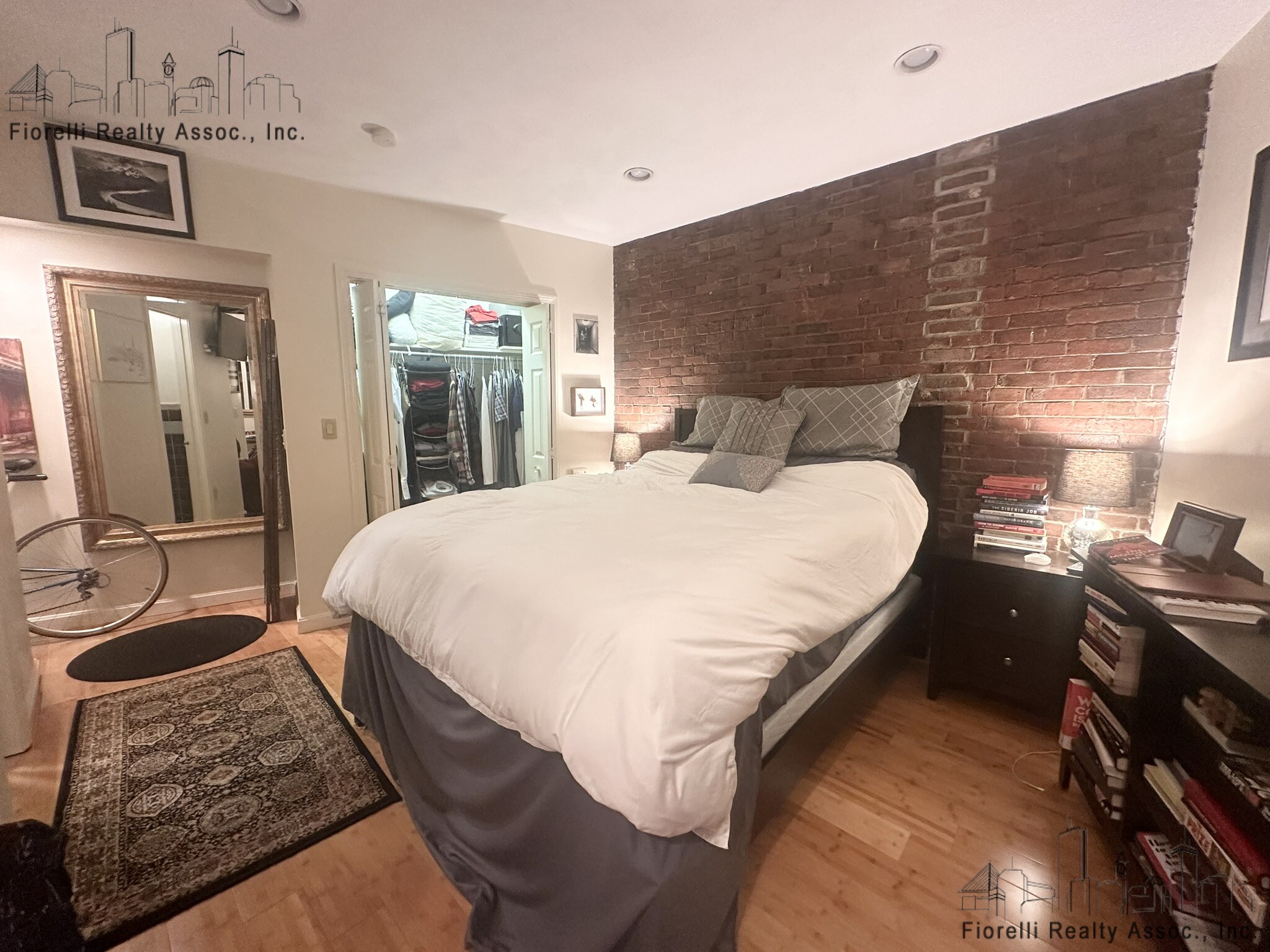 280 North St, North End