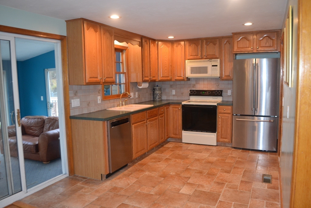 186 Ridge, Millis